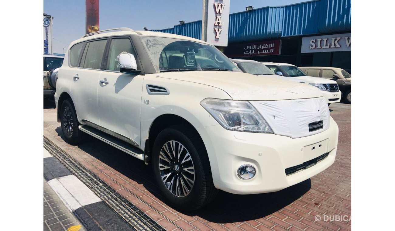 Nissan Patrol LE Platinum V8 400 HP full option GCC  local dealer warranty , VAT inclusive