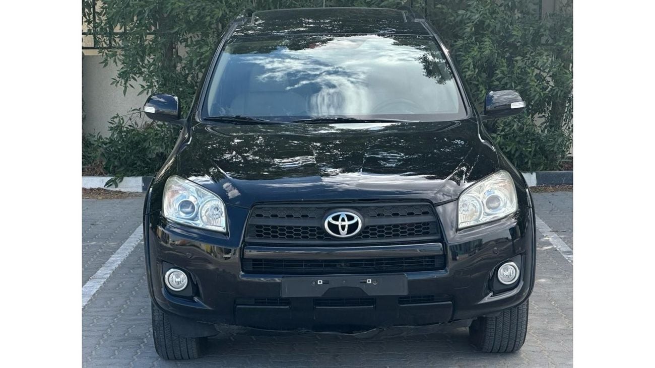 تويوتا راف ٤ تويوتا راف فور   موديل : 2009 المطلوب : 28,000 درهم الممشى : 198,000 كم مواصفات خليجية ، 4 سلندر ،حس