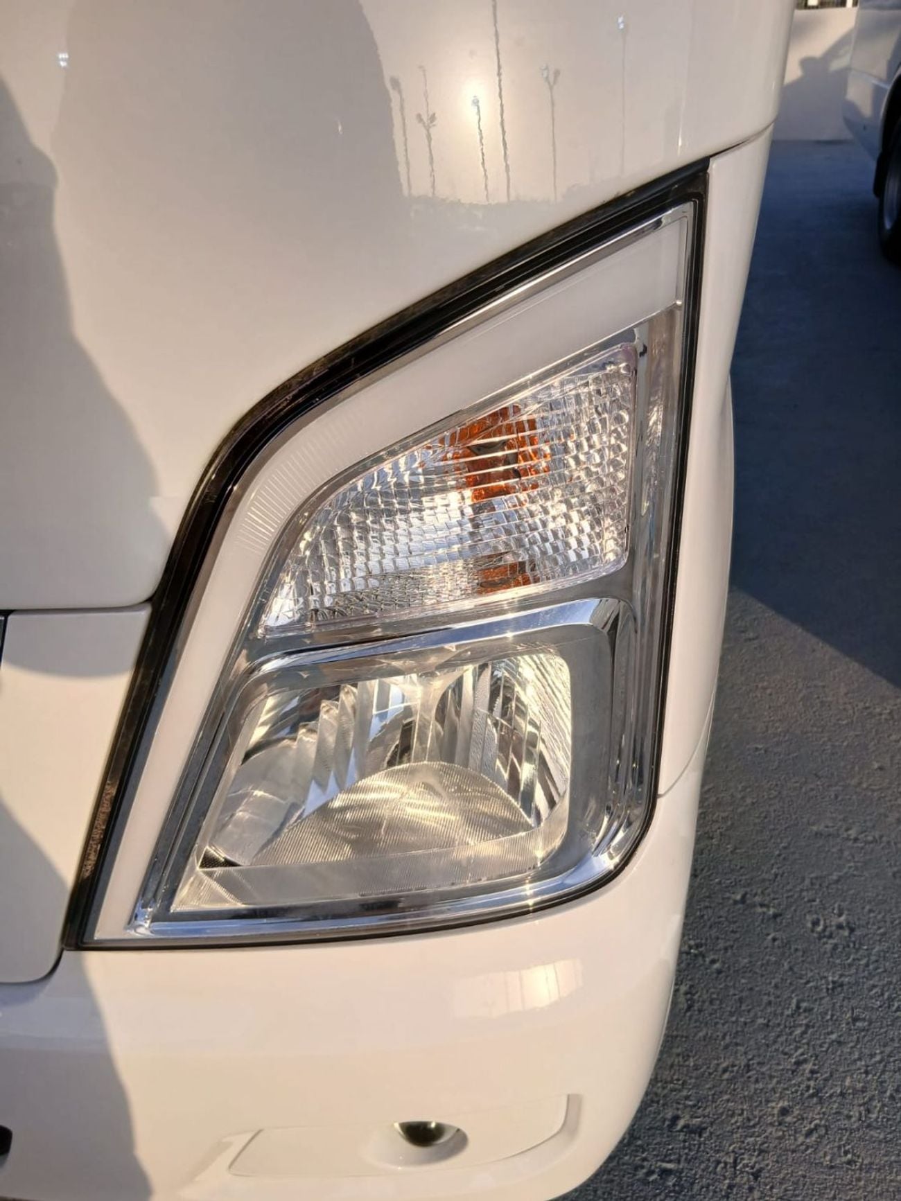 هيونداي كونتي حافلة هايونداي كاونتي كوستر ميني | موديل 2026 | جاهزة للتصدير