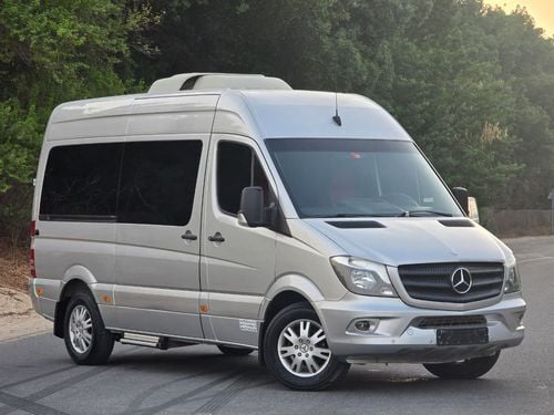 Mercedes-Benz Sprinter MERCEDES SPRINTER 2015 GCC  // VIP SEATS // GOOD CONDITION // TV // FULL OPITION