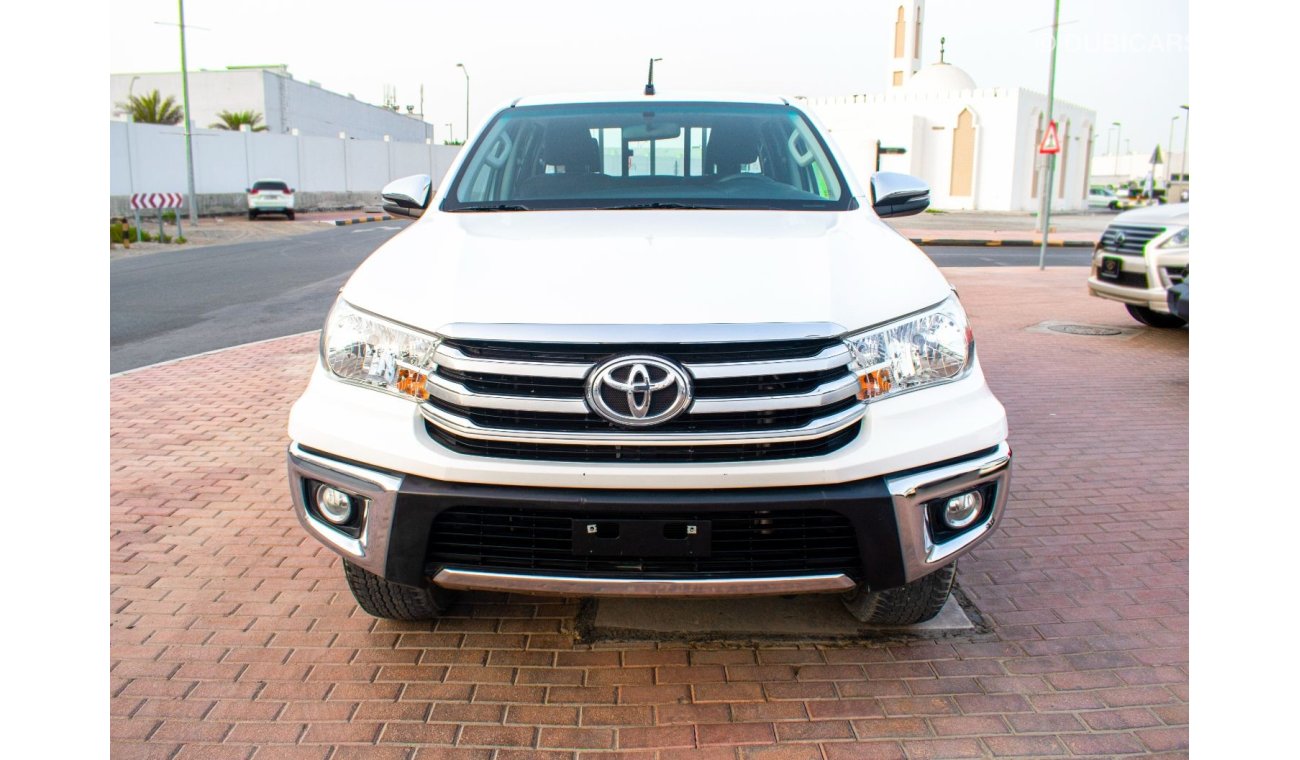 Toyota Hilux GLX 2018 | TOYOTA HILUX GLX | SR5 DOUBLE CAB | 4X4 2.7L V4 5-SEATER | GCC | VERY WELL-MAINTAINED | S