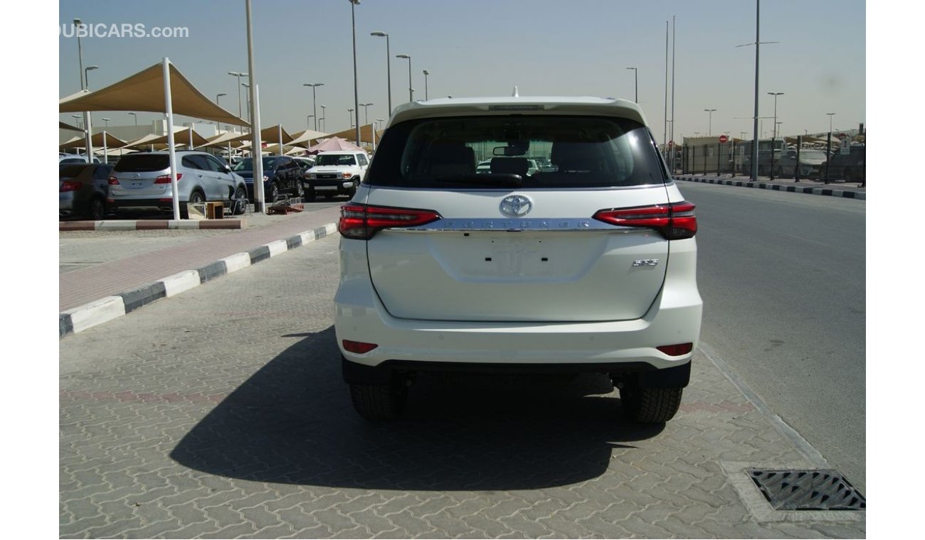 Toyota Fortuner 2.8L  DIESEL 4WD DSL V AUTO