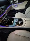 Mercedes-Benz E300 Premium 2.0L