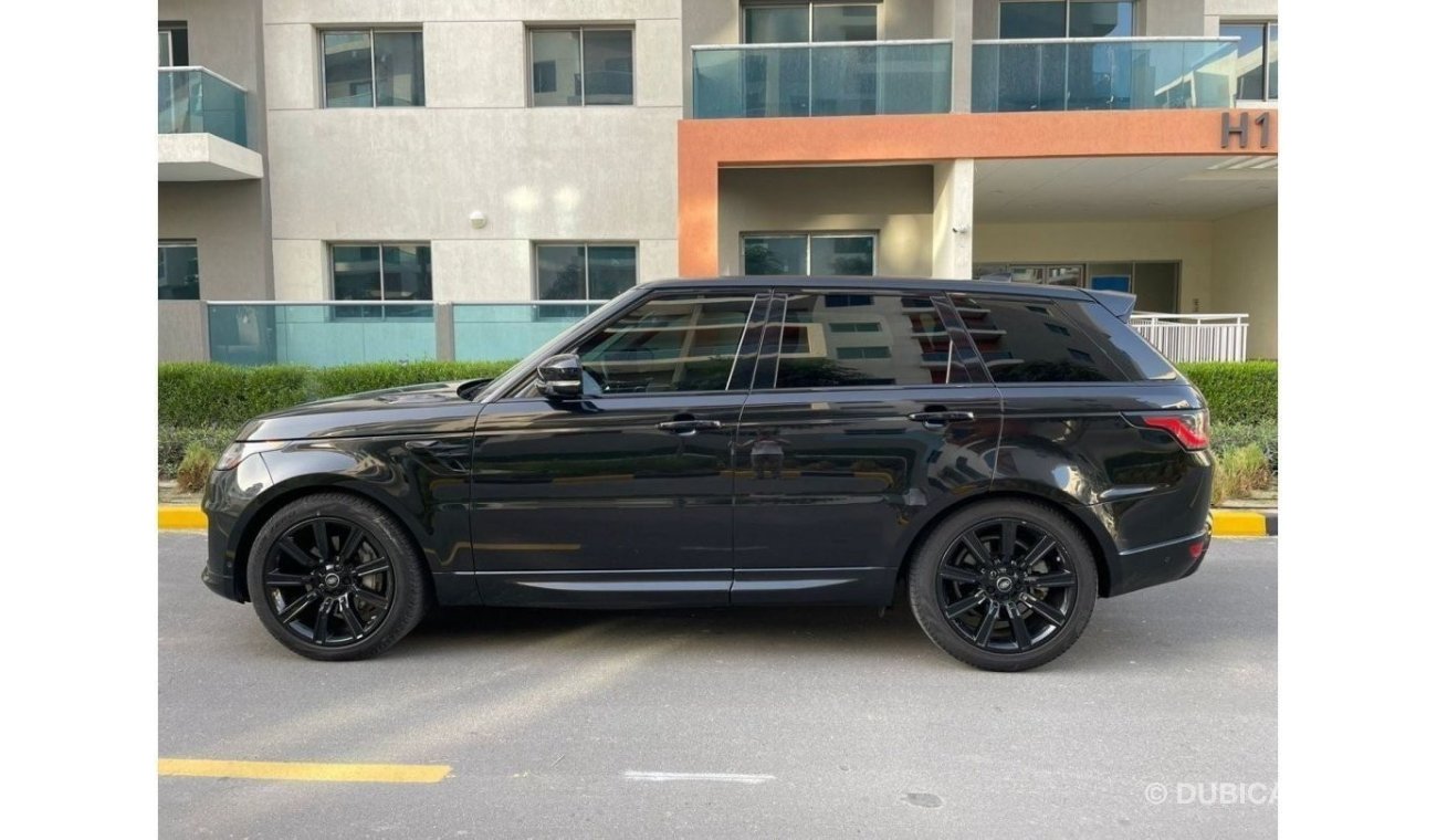 لاند روفر رانج روفر سبورت إتش أس إي 2020 Range Rover Sports HSE 3.0L V6 Full Option Very Well Cared