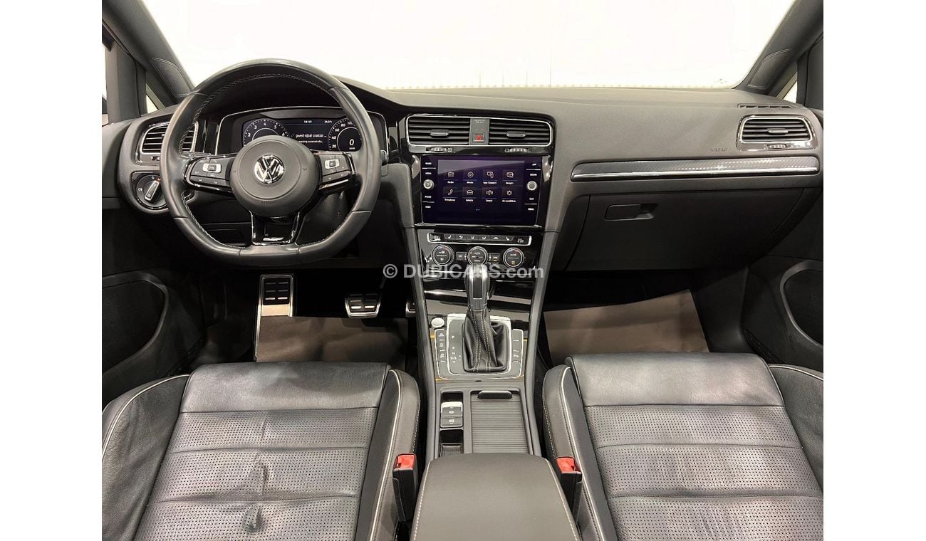 Volkswagen Golf 2018 Volkswagen Golf R, Warranty, Service History, Excellent Condition, GCC