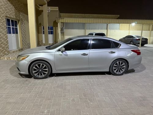 نيسان ألتيما