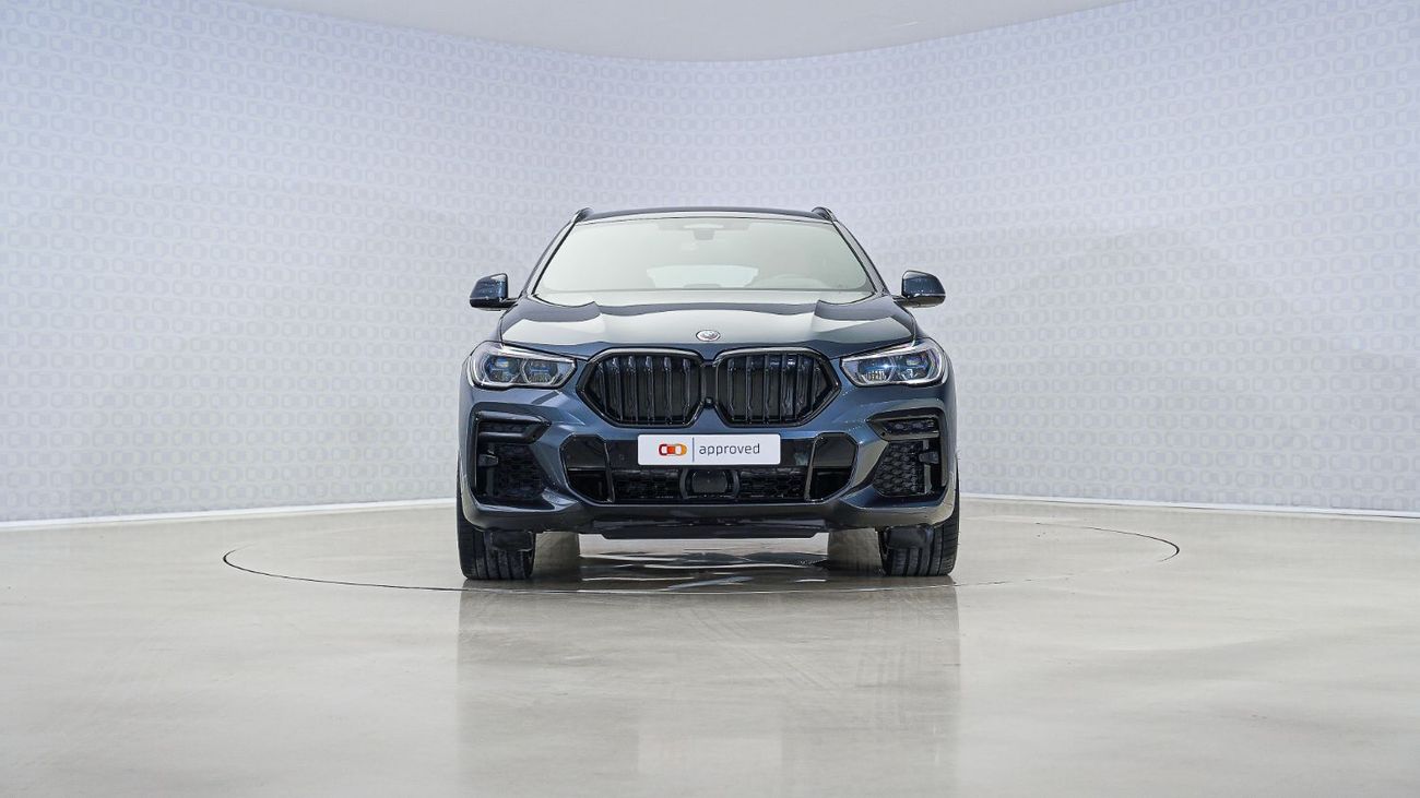 BMW X6 M50i 4.4L | AED 4,620 PM | Warranty February 2026 | GCC