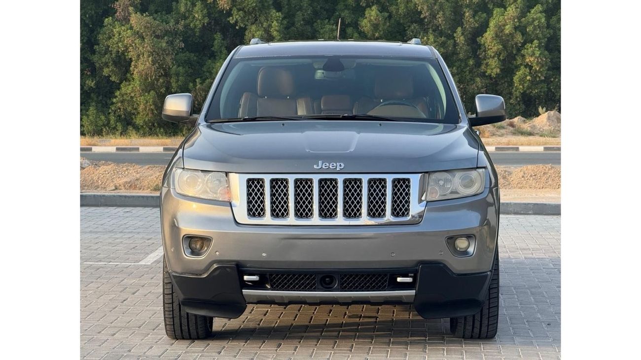 Jeep Grand Cherokee Overland jeep grand cherokee 2013 model