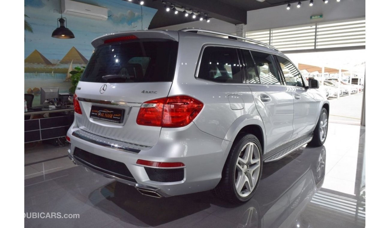 Mercedes-Benz GL 500 Std V8 4.7L|GCC Specs | Single Owner | Excellent Condition | Accident Free |