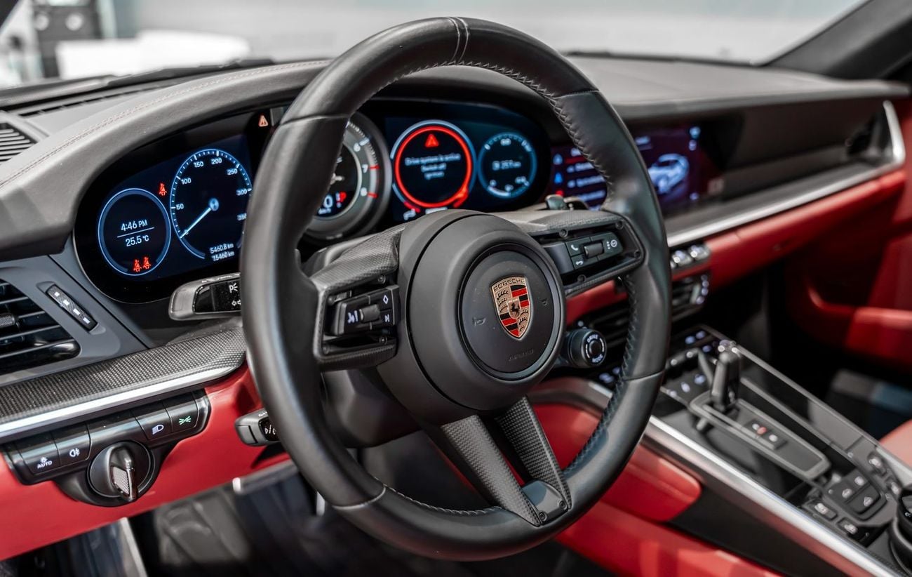 Porsche 911 Turbo S 3.8L (645 HP) Coupe