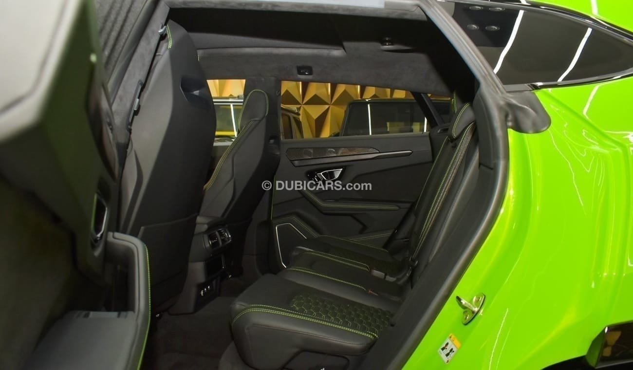 Lamborghini Urus LAMBORGHINI URUS 2021 4.0L 8CYL 657HP