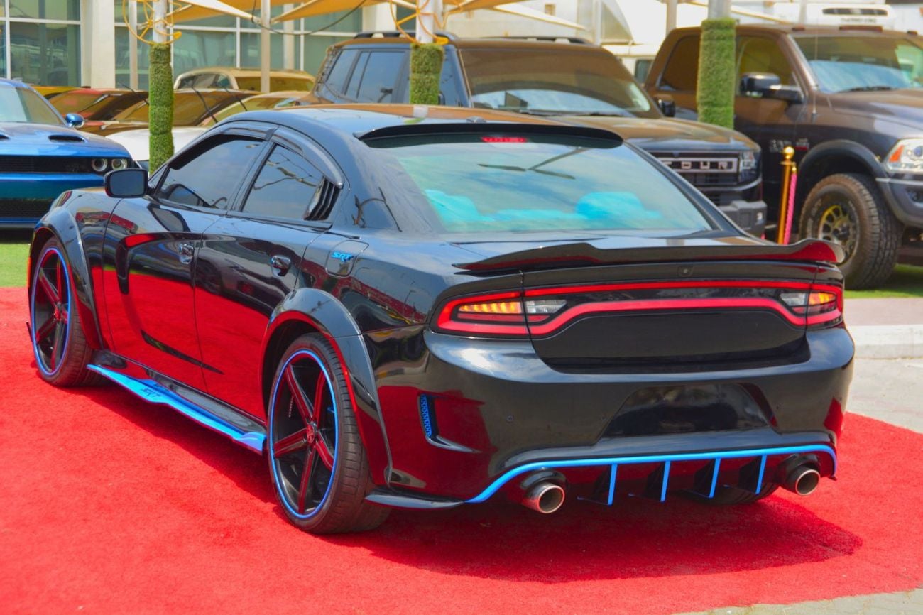Dodge Charger SXT