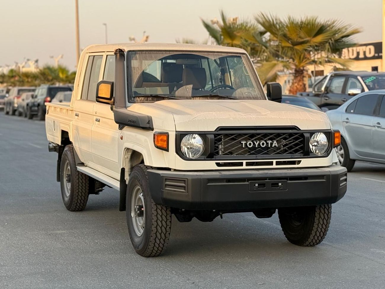 Toyota Land Cruiser Pick Up TOYOTA LC79 Diesel 2.8L Double Cabin A/T Diff-Lock 2025 MODEL