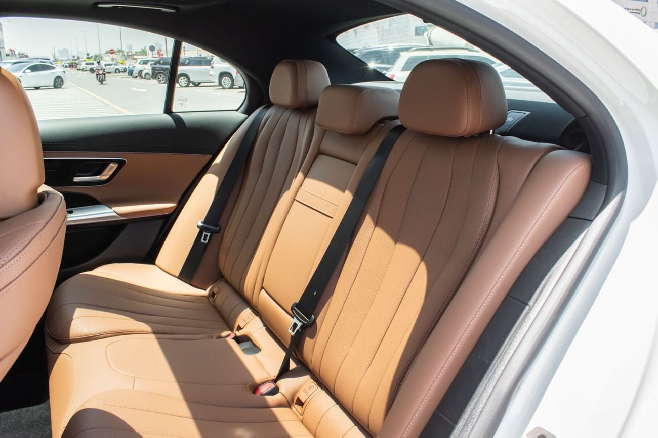 Mercedes-Benz E200 2.0L