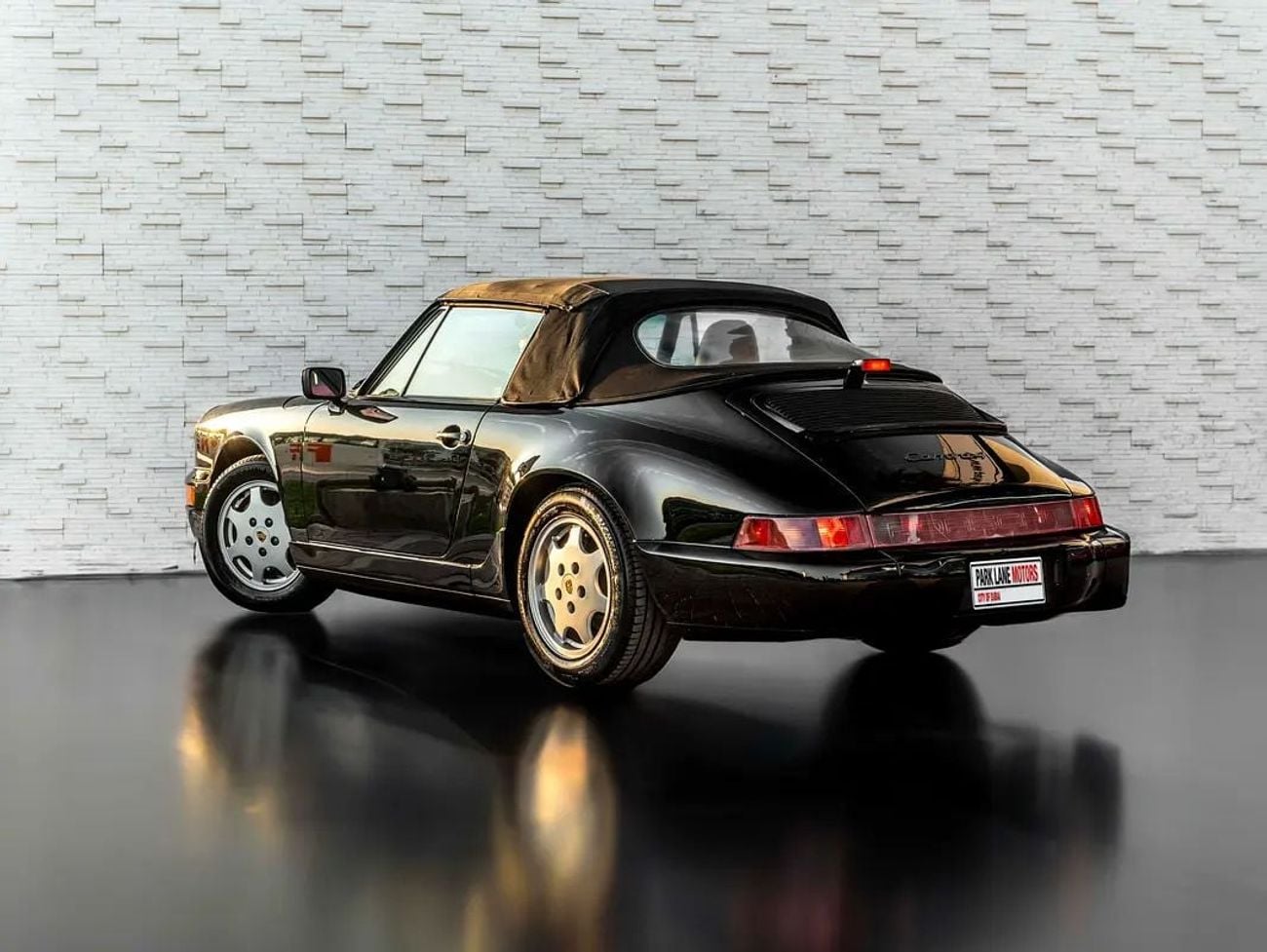 Porsche 911 CARRERA Porsche 911 Carrera 1991