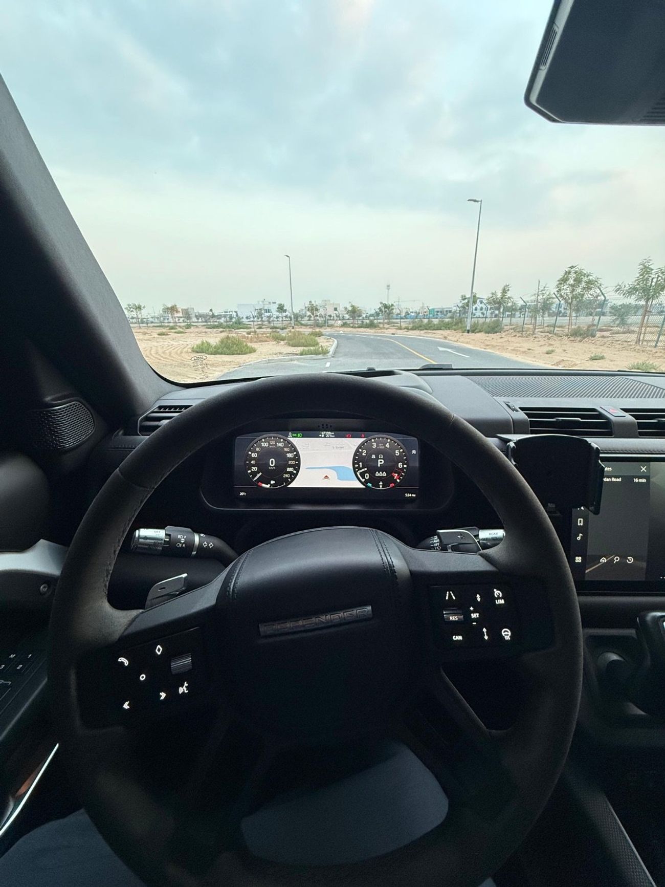 لاند روفر ديفندر 110 X P525 5.0L