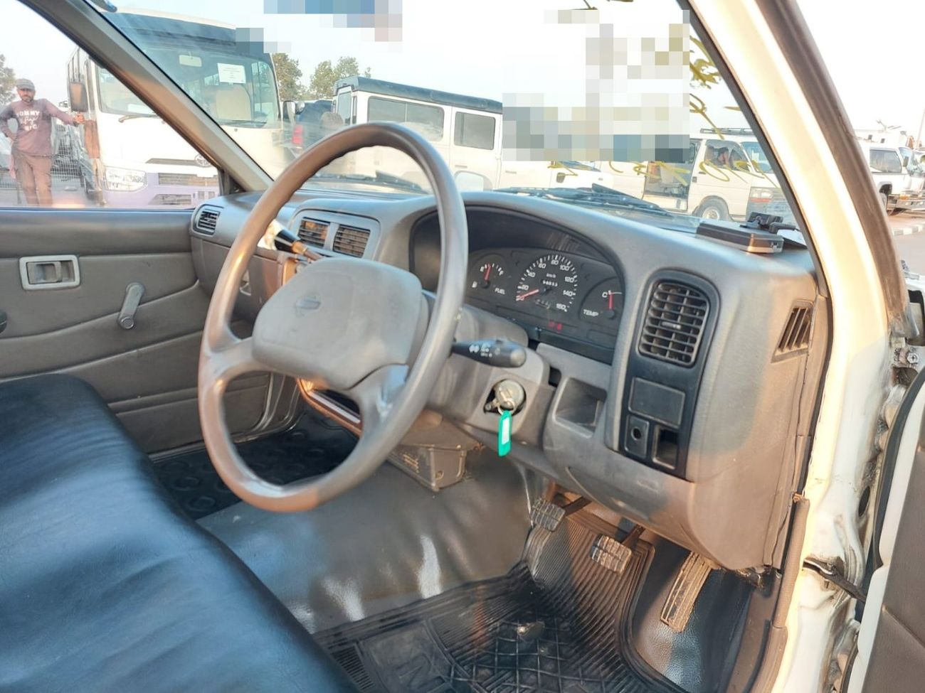 Nissan Pickup NISSAN DATSUN PICKUP RHD 1996 MODEL 2.0 L PETROL MANUAL(PM30402)