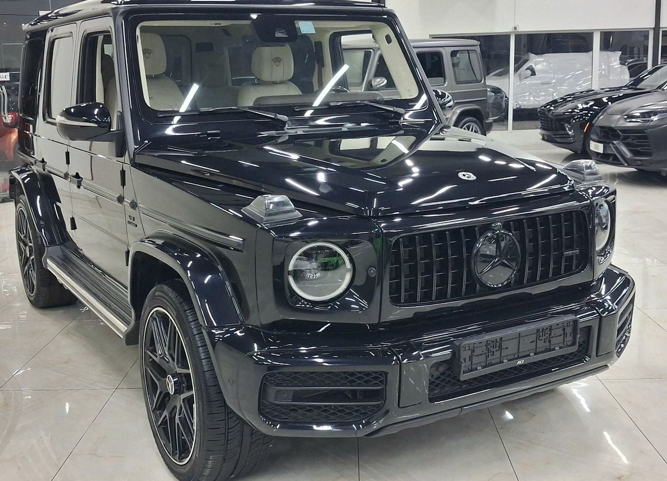 مرسيدس بنز G 550 STD (NON GCC)