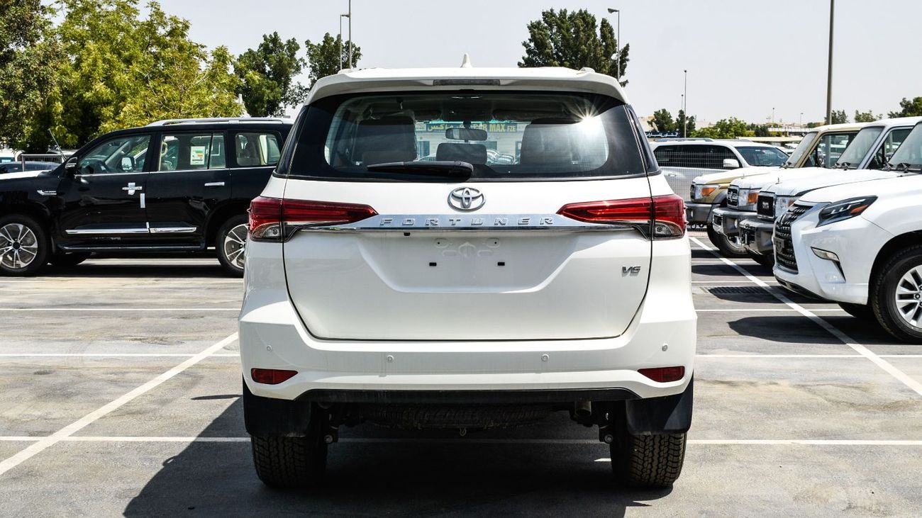 Toyota Fortuner ECT0026 - Toyota Fortuner 4.0L Petrol Auto 4wd V6 White