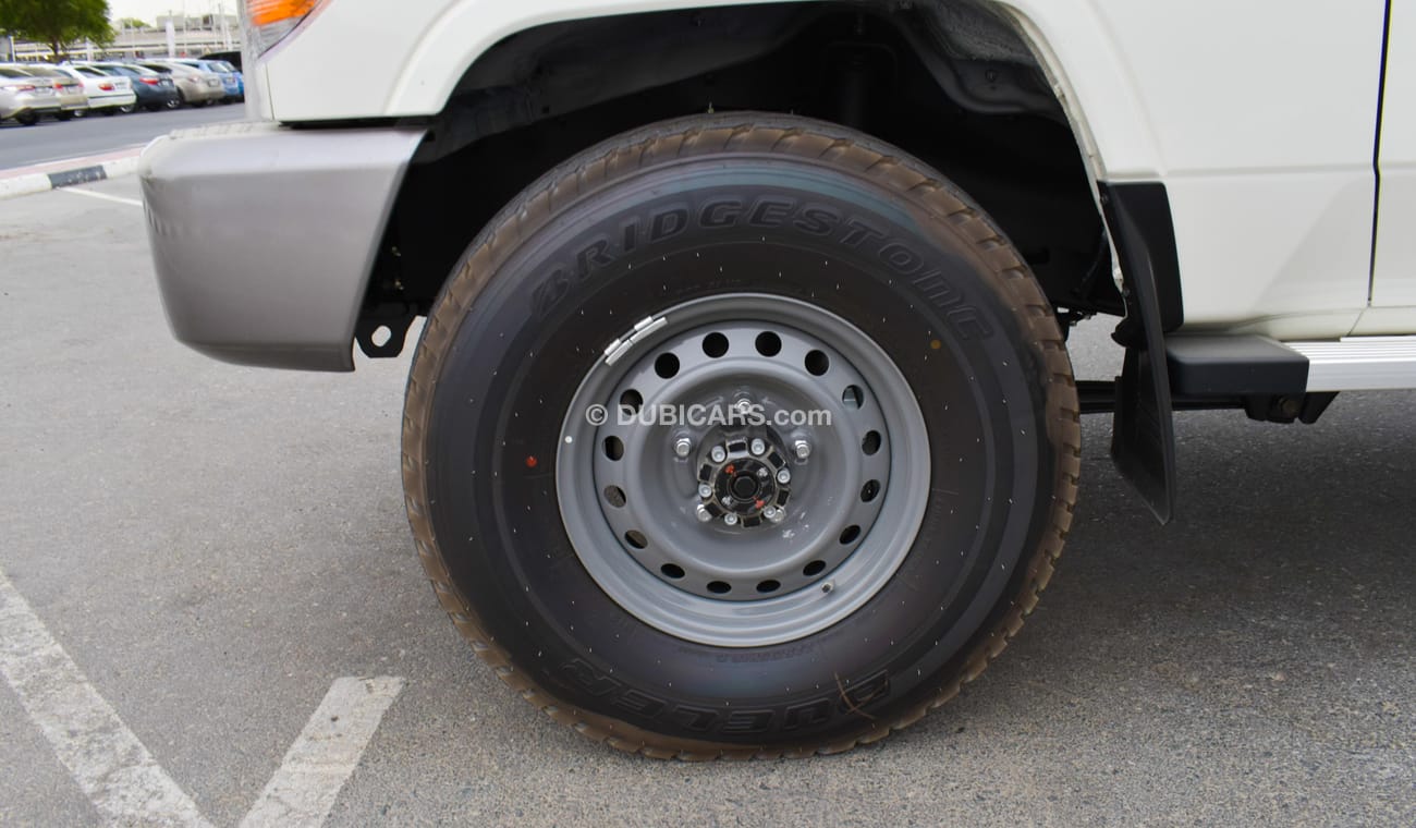 Toyota Land Cruiser 70