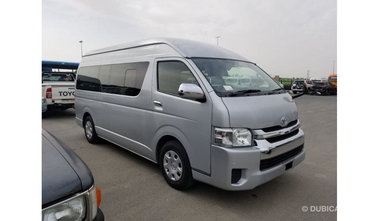 Toyota Hiace Hiace Commuter RIGHT HAND DRIVE (Stock no PM 565 )