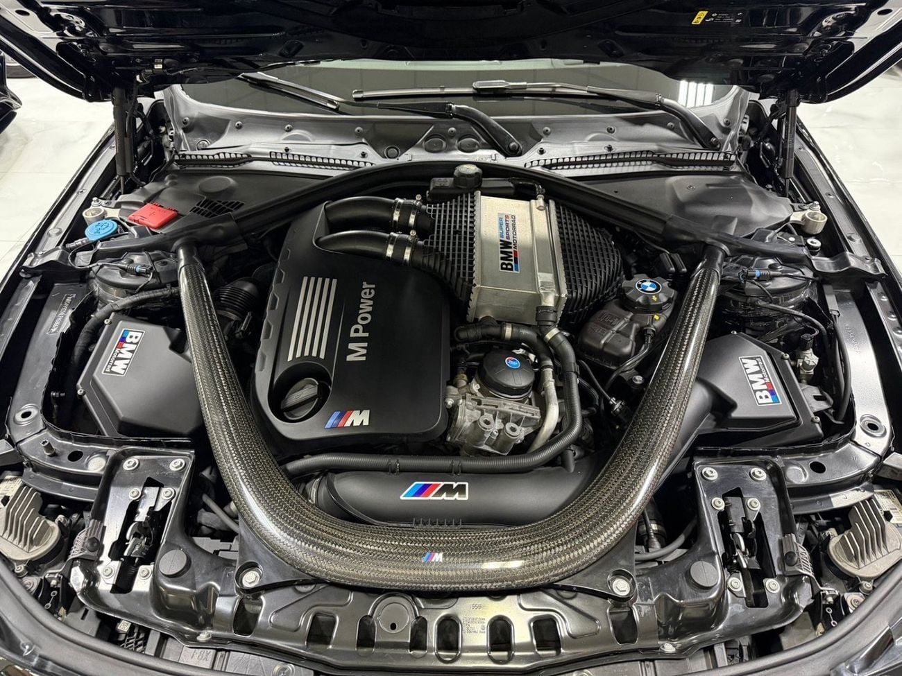 BMW M4 3.0T | USA Specs | Clean Title | High-Performance Coupe