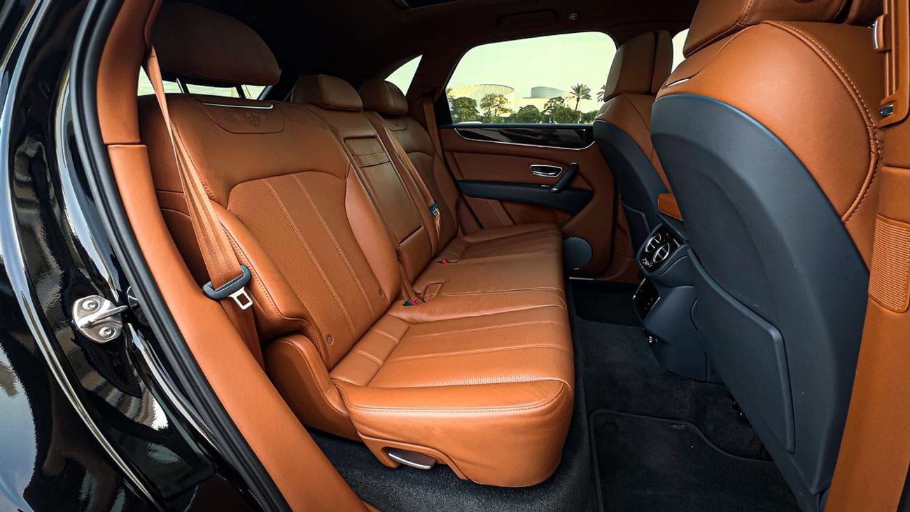 بنتلي بينتايجا Bentayga 4.0T