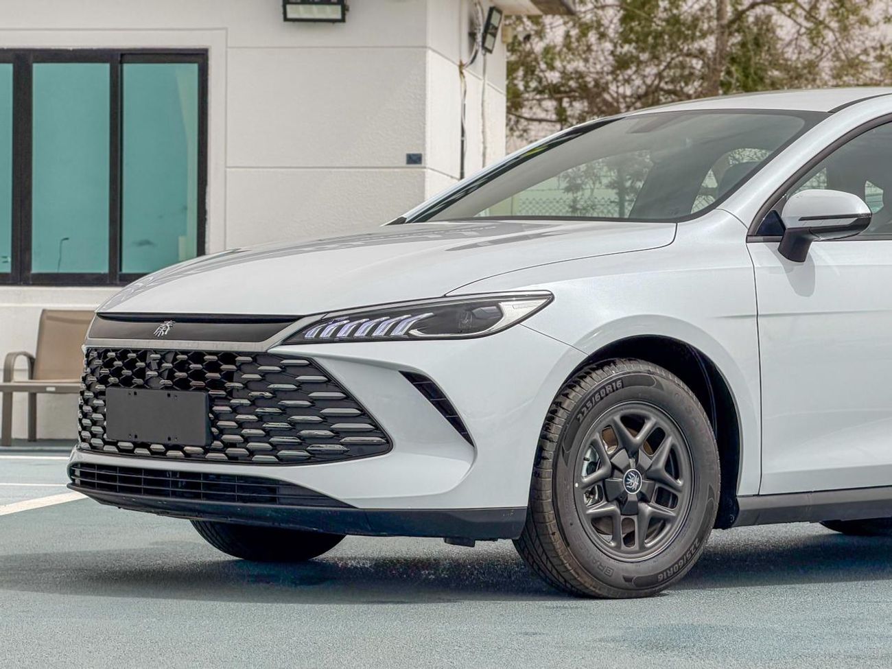 بي واي دي كين بلاس BYD QIN PLUS  2025 1.5L DM-i Hybrid