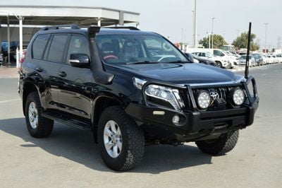 Toyota Land Cruiser Prado, perfect inside and outside