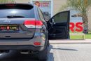 جيب جراند شيروكي Jeep Grand Cherokee Laredo 2017 GCC under Warranty with Flexible Down-Payment/ Flood Free.