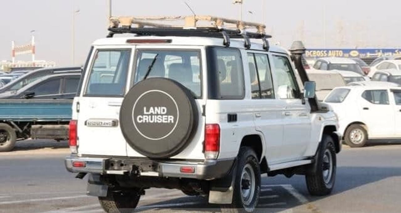 Toyota Land Cruiser 70 2016 Diesel RHD Full Option 5 Doors 4.5 Turbo 1VD Very Clean And Perfect Condition