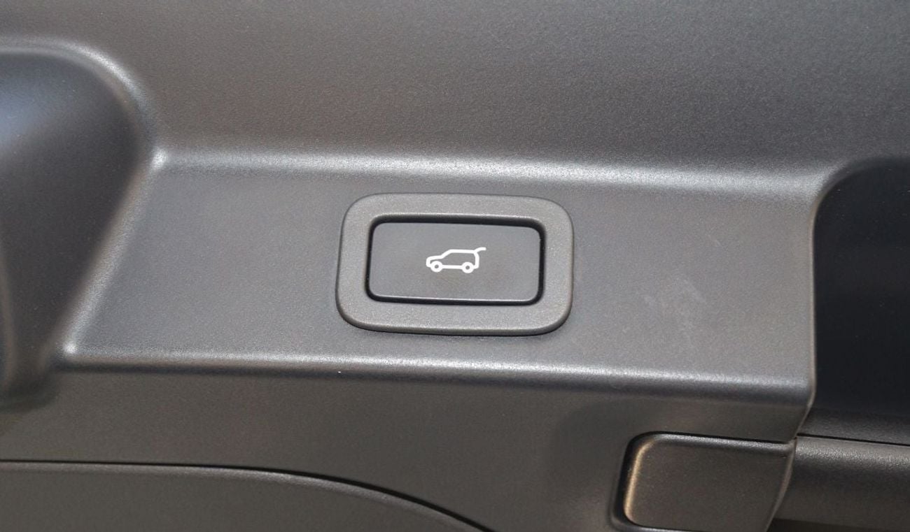 جاكوار F بيس R-Sport 2.0L