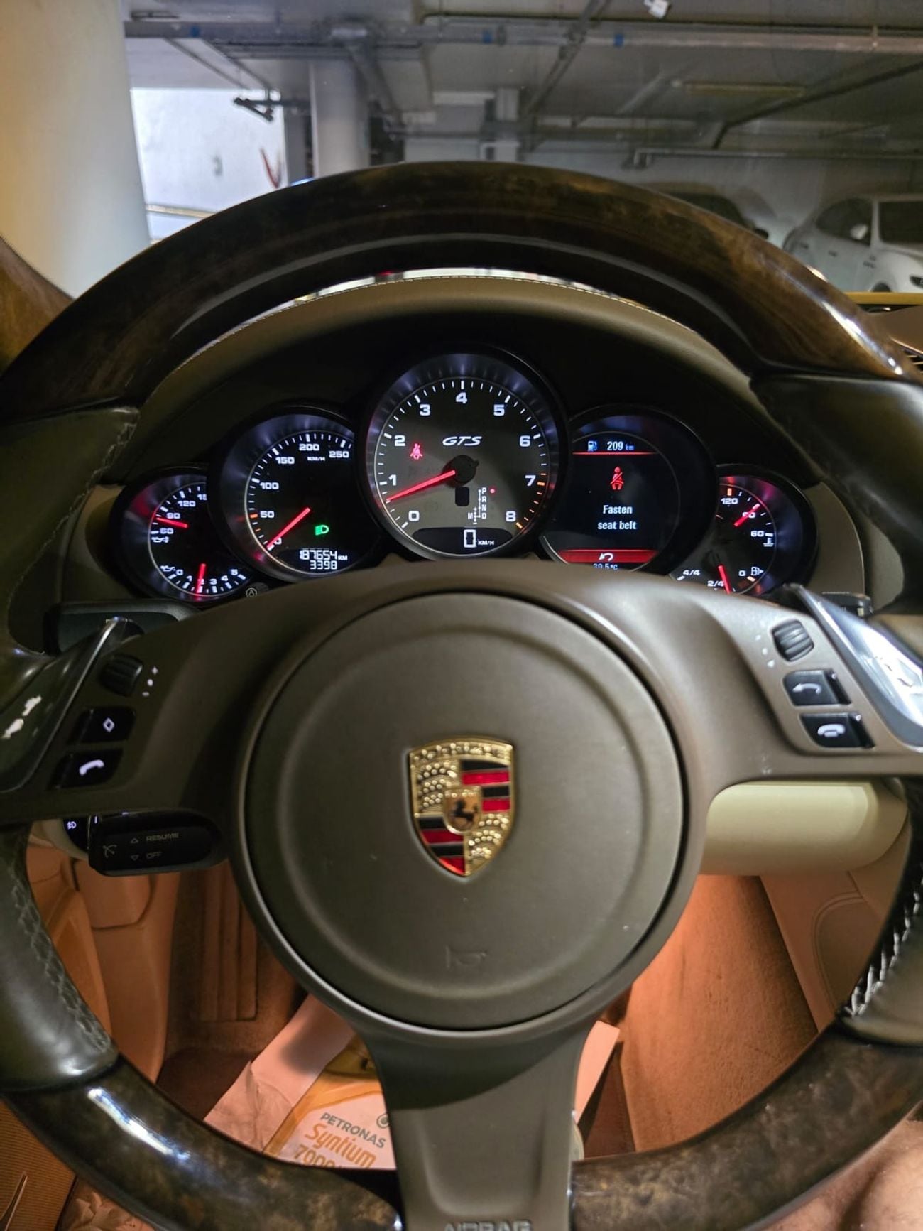 Porsche Cayenne GTS