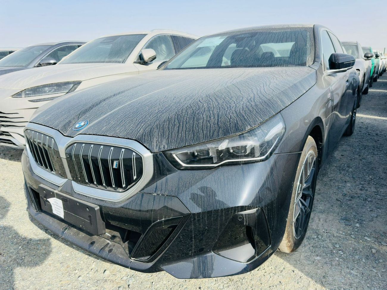 بي أم دبليو i5 eDrive40L M Sport Package