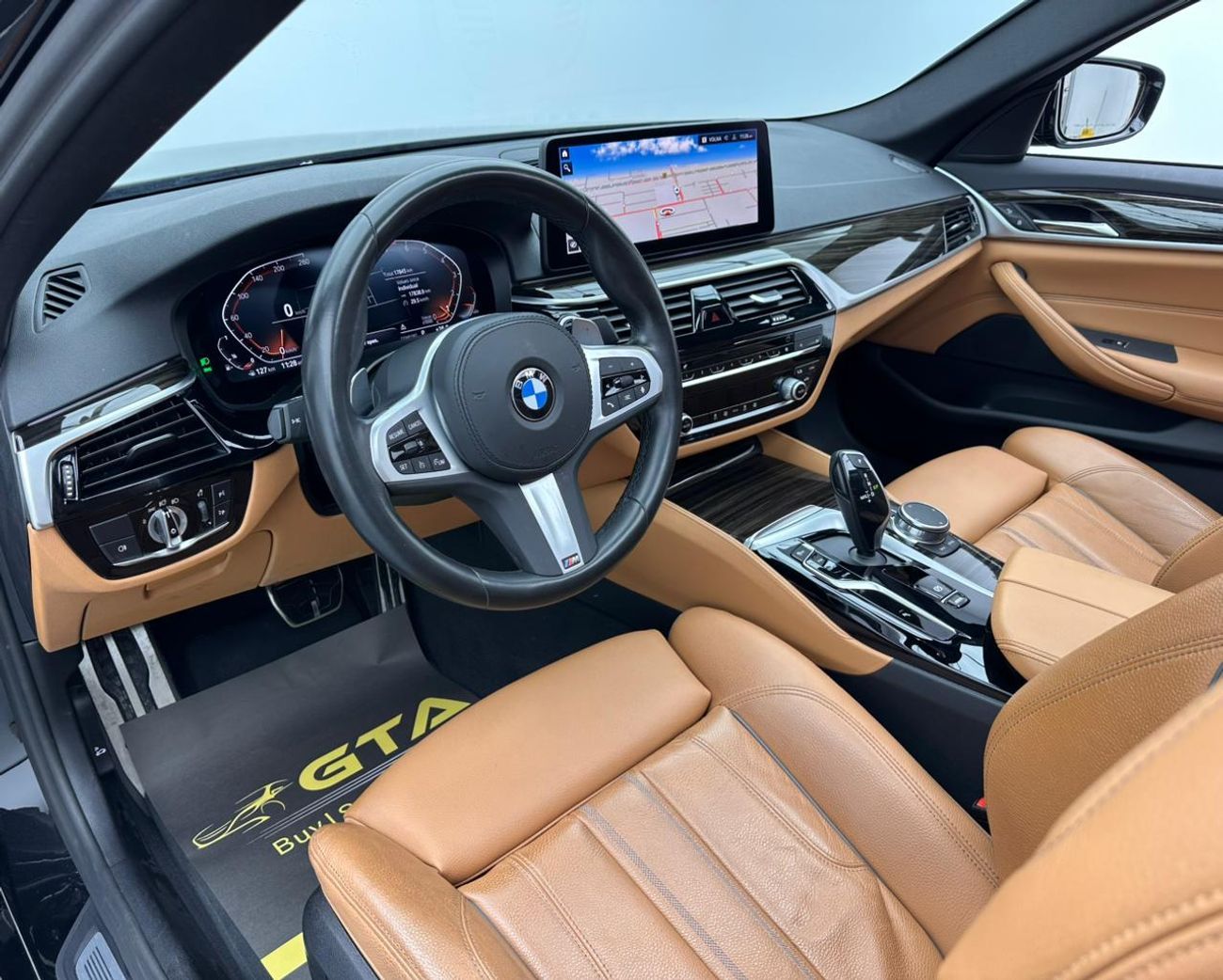 BMW 520i 2023 BMW 520i M-Sport M-Kit, 08/2026 BMW Warranty + Service Contract, BMW Full Service History, GCC