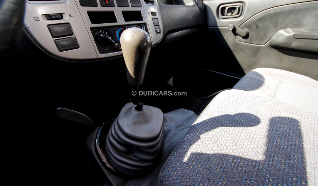 Nissan Urvan