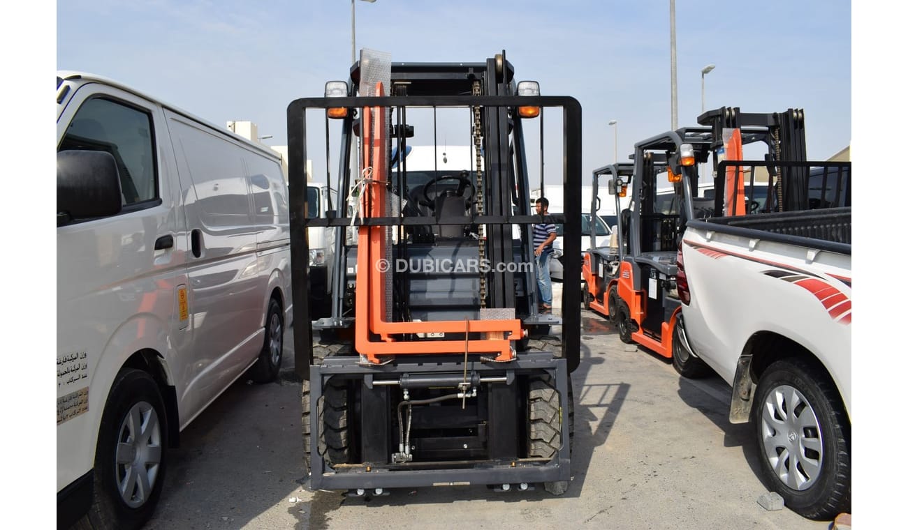 Toyota Fork lift Toyota Forklift 3.0 ton Diesel, model:2022. Brand New