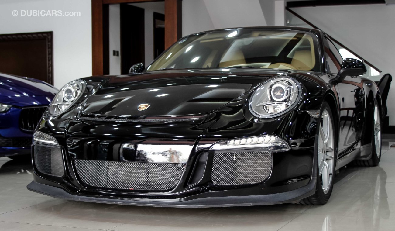 Porsche 911 Carrera