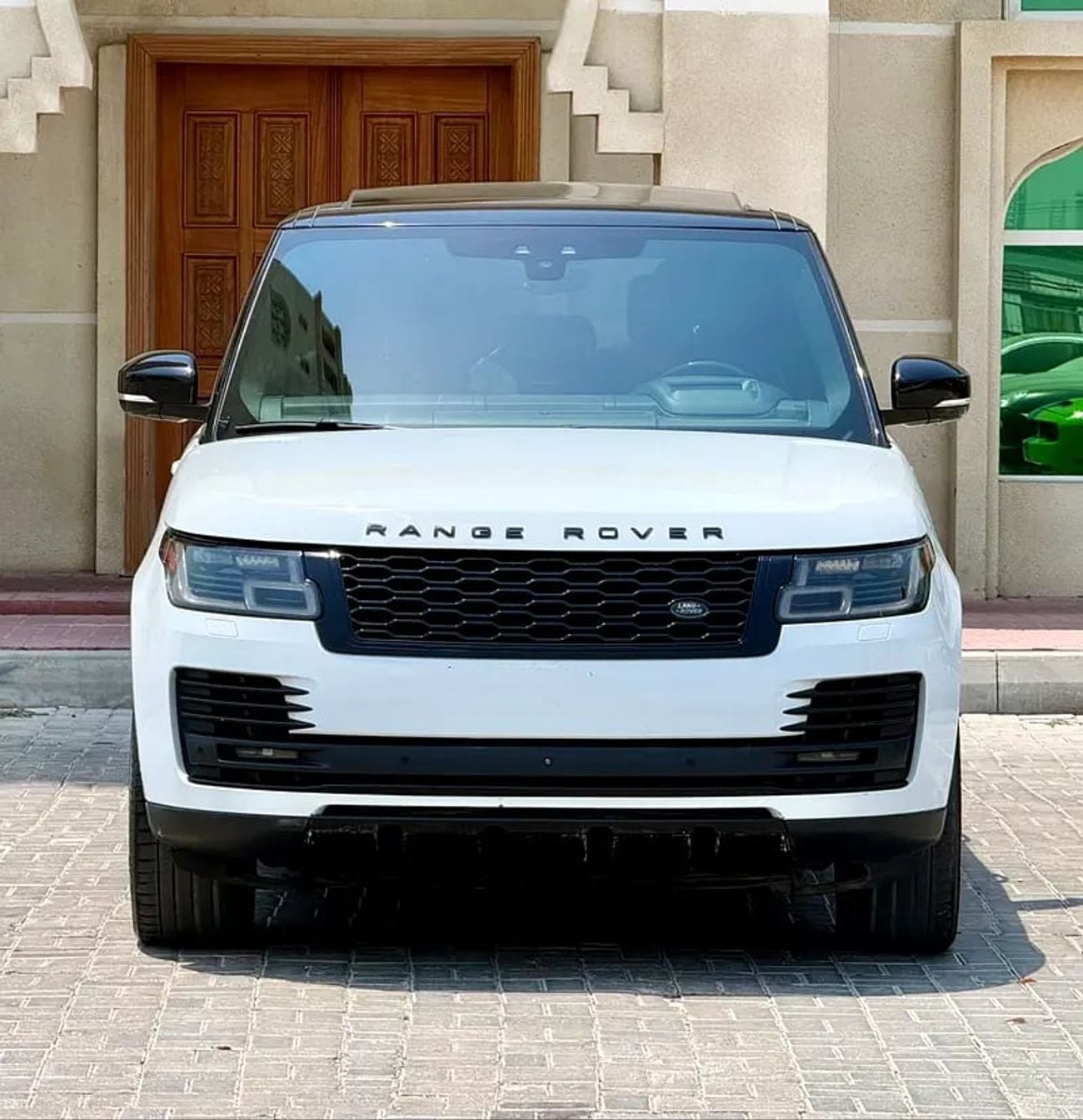 Land Rover Range Rover رنج روفر فوج صبغ وكالة Vogue Supercharged - US Specs - Pristine Condition