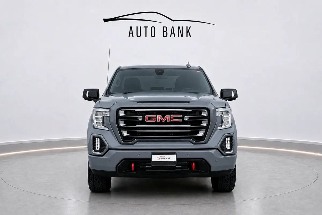 GMC Sierra 1500 CREWCAB AT4 | GCC Specs | Low Mileage | Off-Road Ready