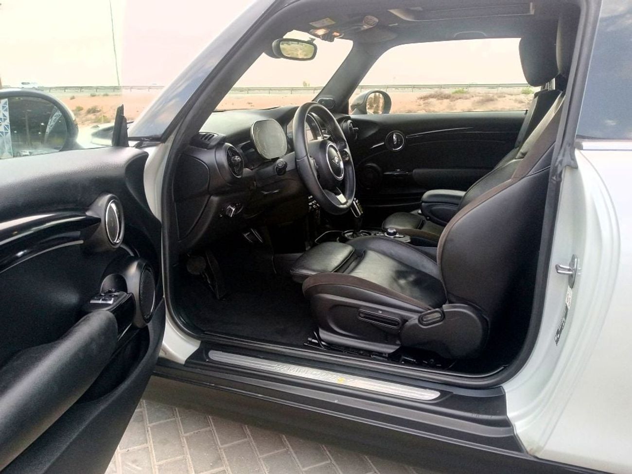 Mini Cooper S Coupé LOW MILAGE