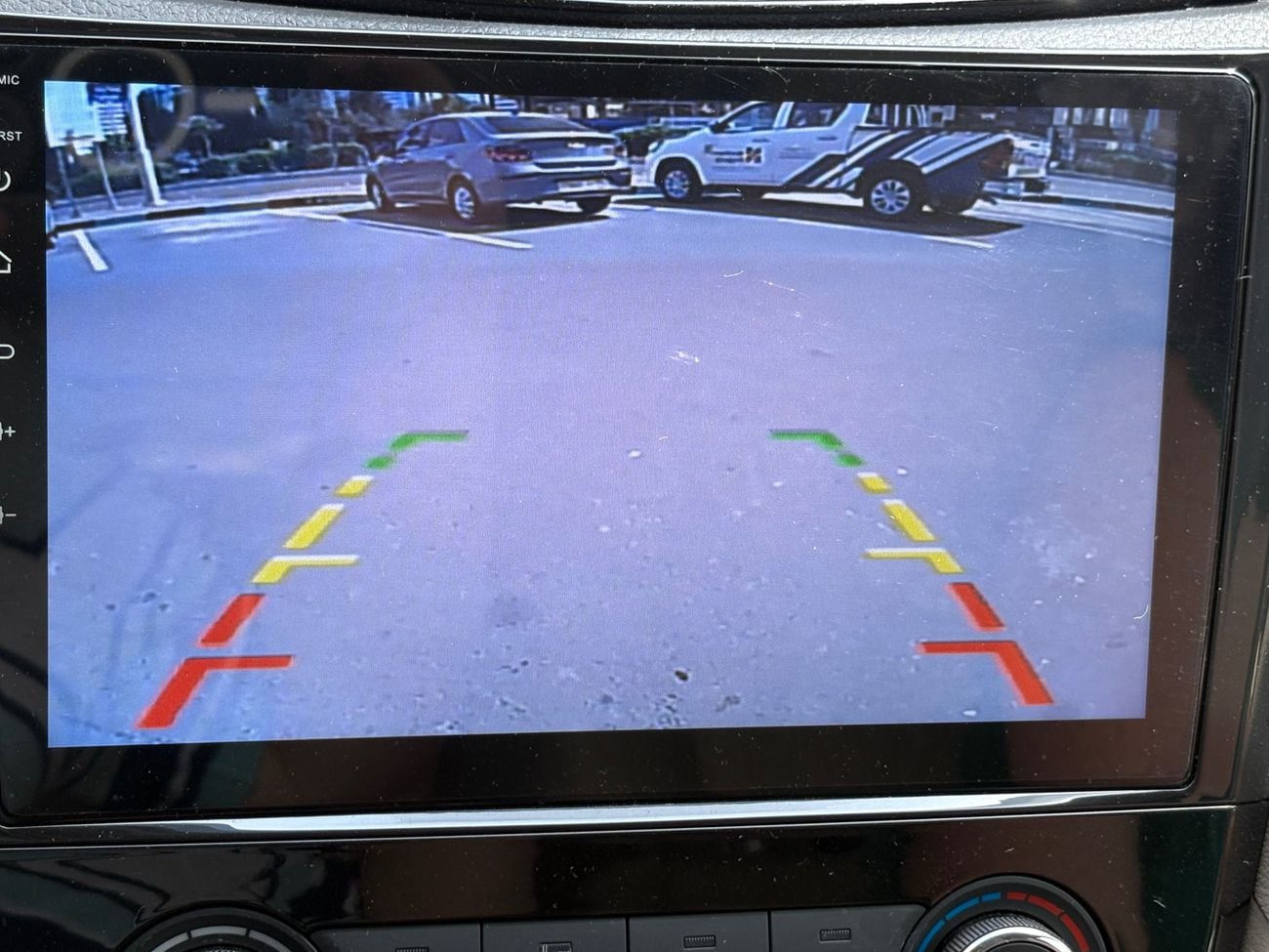 نيسان إكس تريل S 2.5L 4WD (5 Seater)