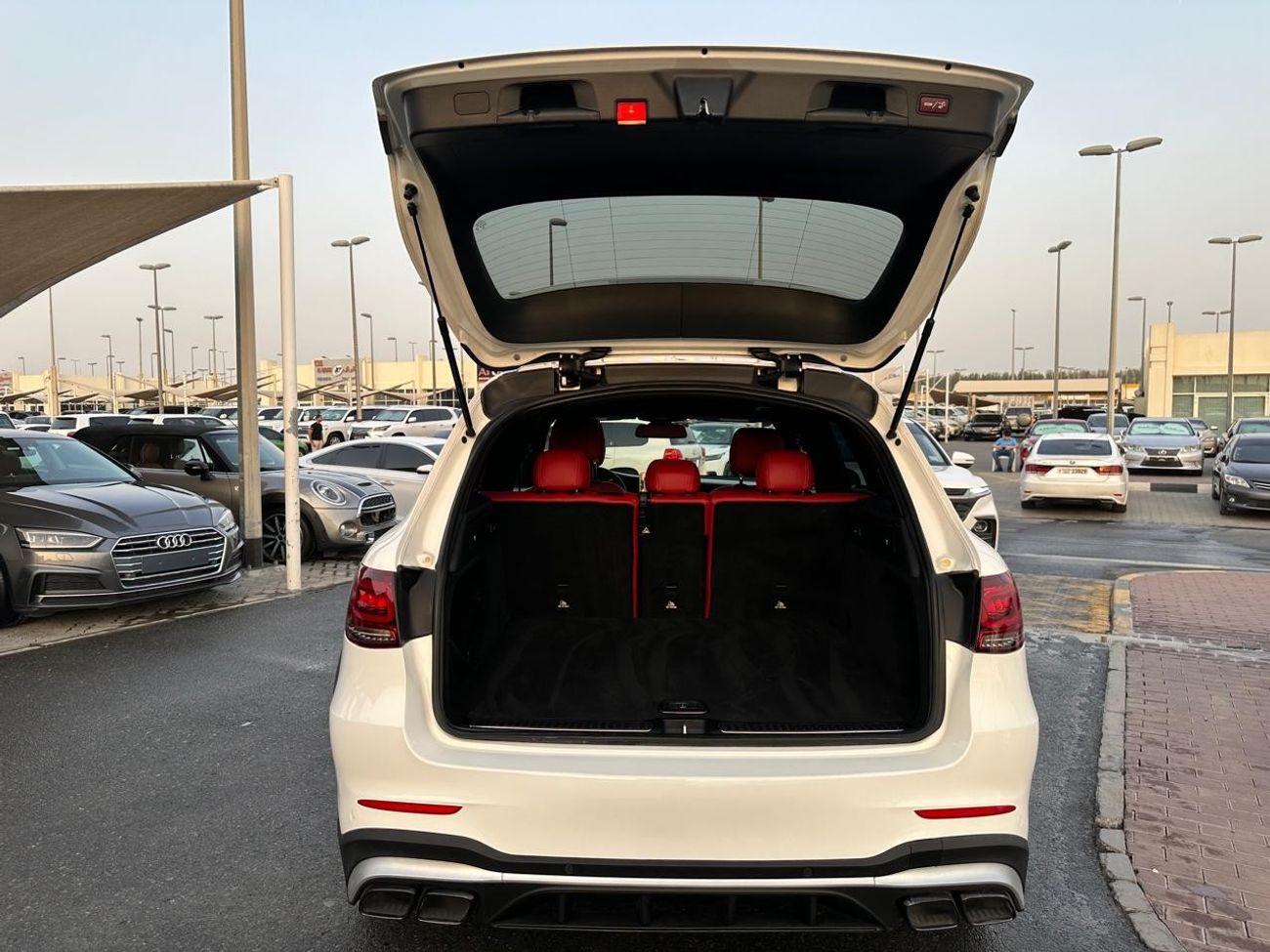 مرسيدس بنز GLC 300 AMG