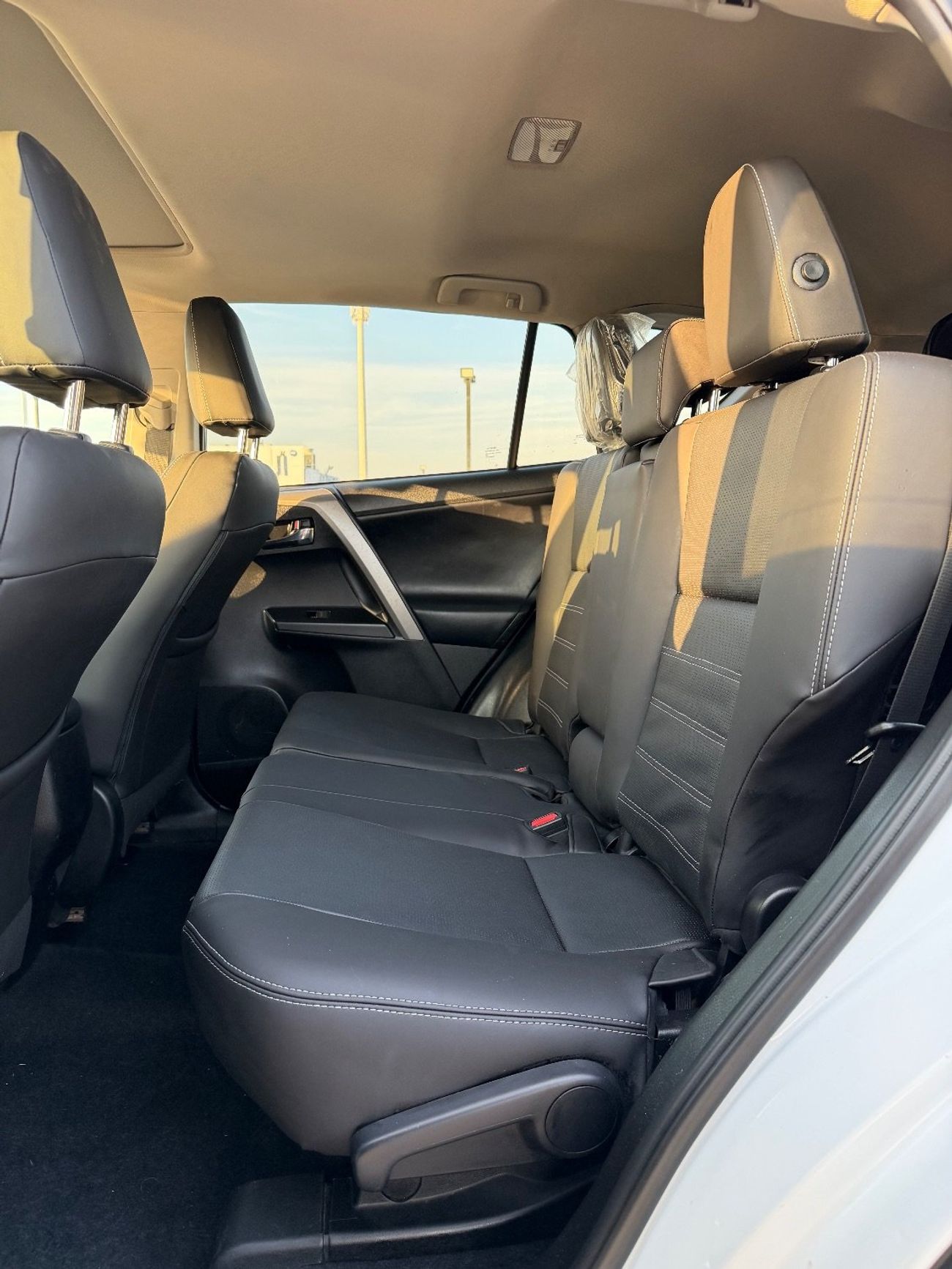 تويوتا راف ٤ 