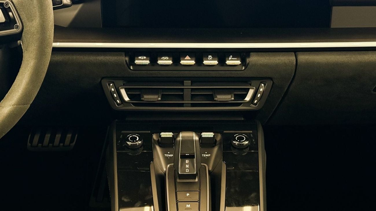 بورش 1600 سوبر Porsche 911 Dakar – Number 19 (2023)