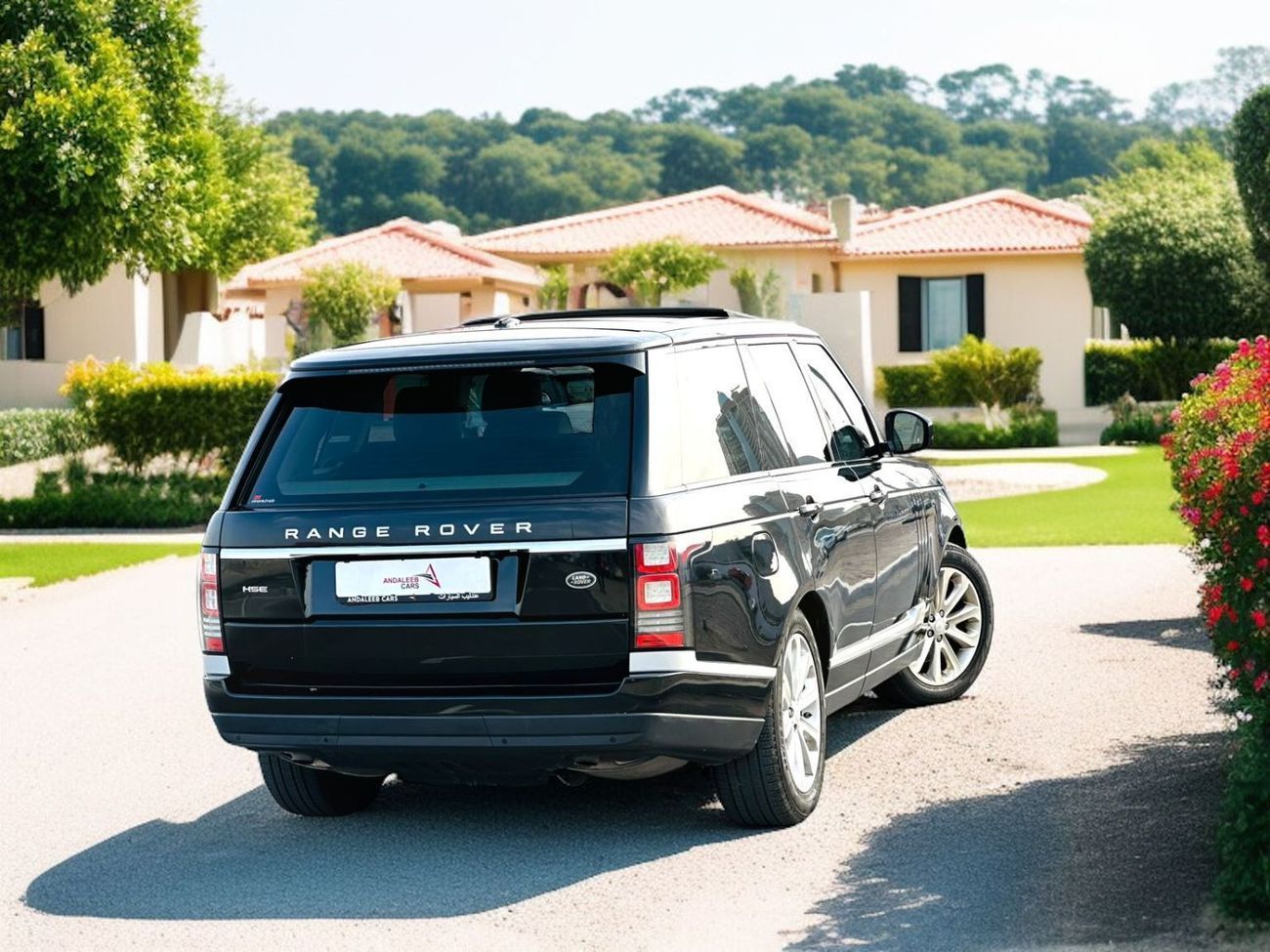 Land Rover Range Rover Vogue 5.0L Vogue HSE 5.0L V8 | 2016 | GCC SPECS | AED 1,850 Per Month