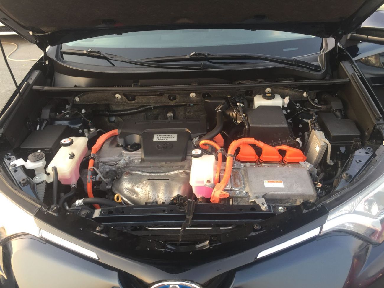 Toyota RAV4 TOYOTA RAV4 HYBRID  4X4 XLE