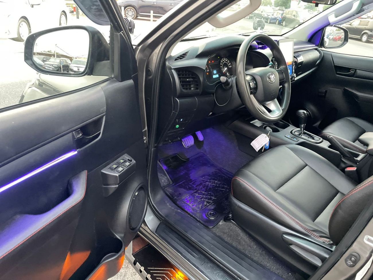 Toyota Hilux 2020 Toyota Hilux Revolution Edition - 4x4 | GCC Specs | Full Off-Road Build