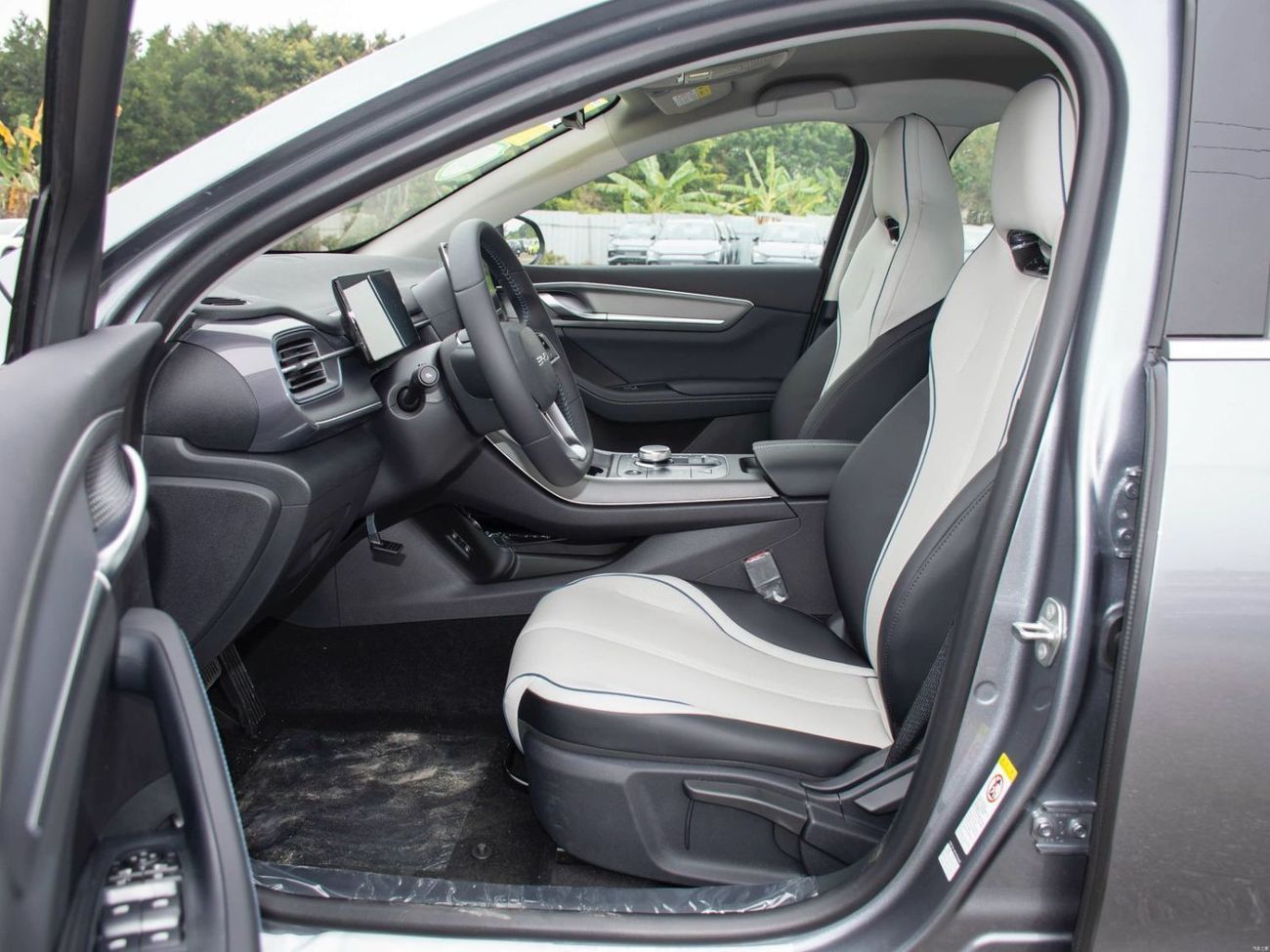 بي واي دي ديسترويار 05 luxury