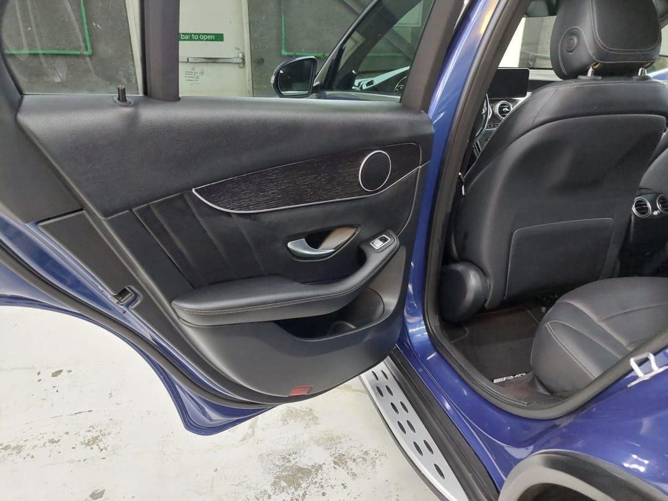 Mercedes Benz GLC 300 AMG